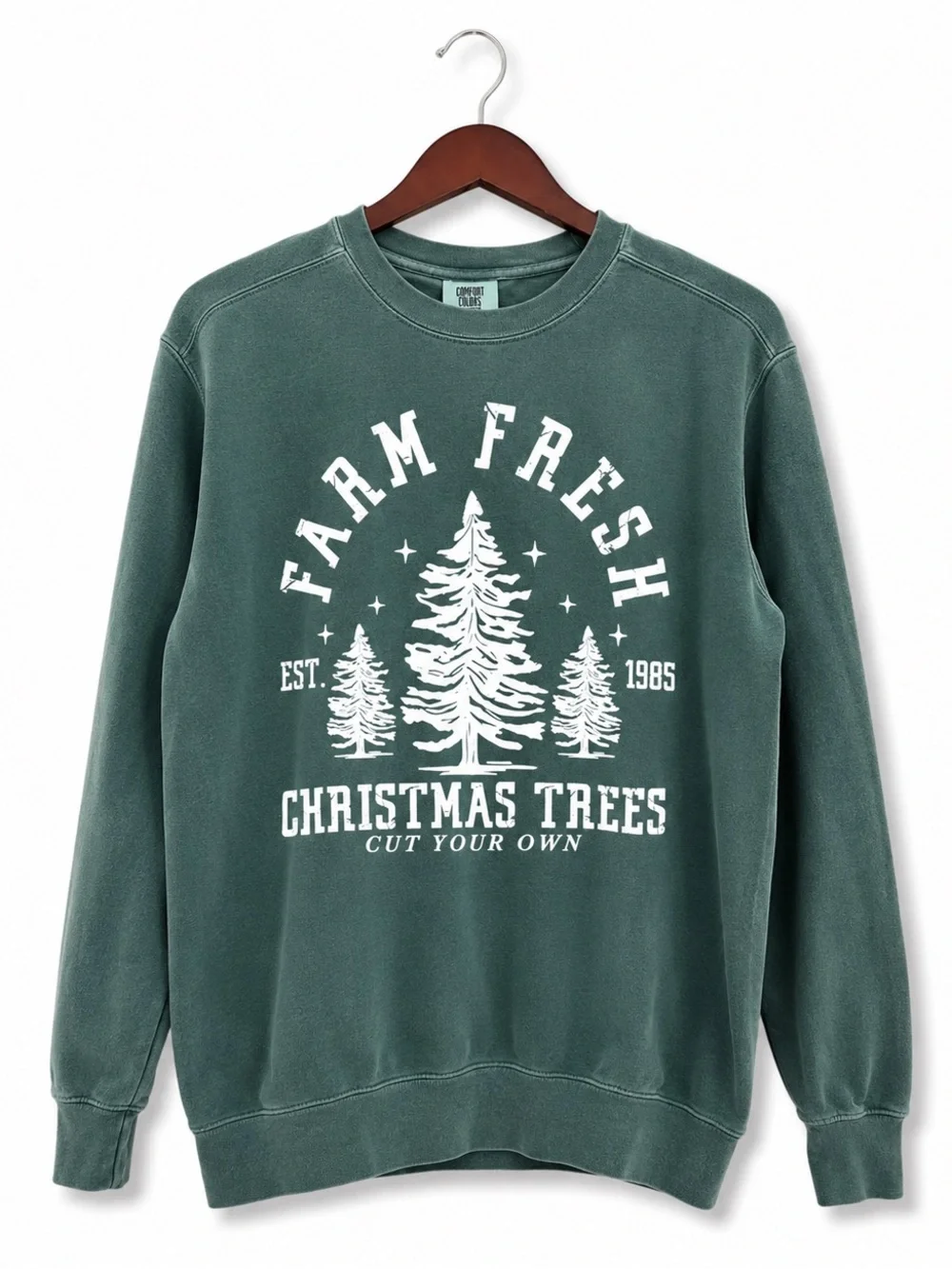 Comfort Colors Christmas Trees Sweatshirt M Farm Fresh Holiday Graphic Crewneck